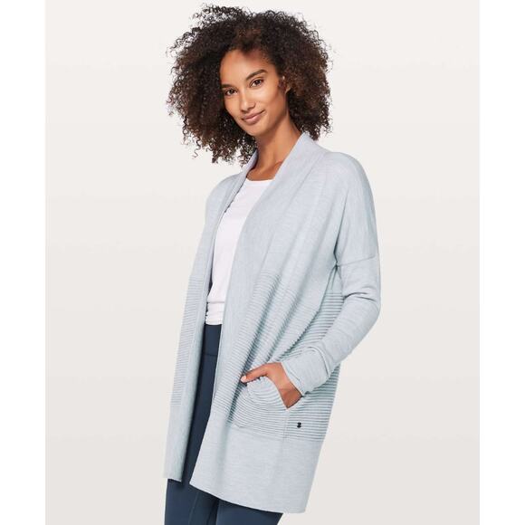 Women's Lululemon Sit In Lotus Wrap II Heathered Starlight size 2 Quiet Luxury - Picture 1 of 5